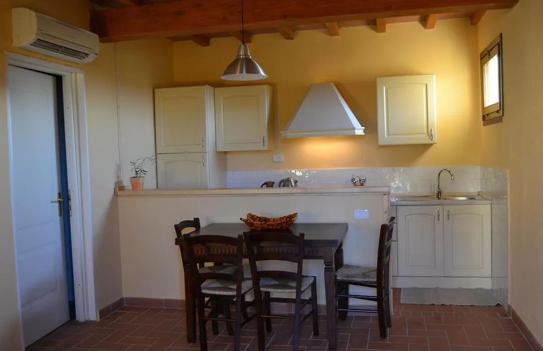 Agriturismo Beveraggio Appartamenti-1